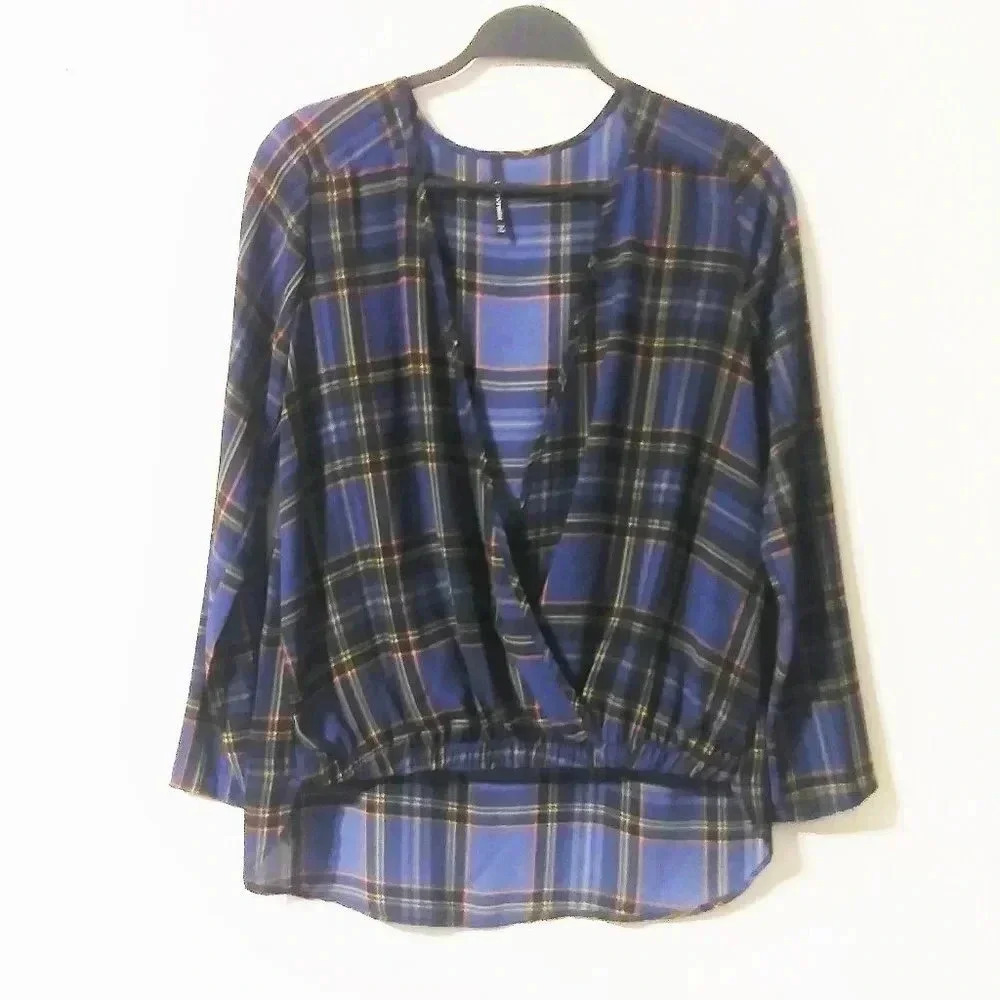 Peppermint Blue Plaid‎ Hi Low Plunge Neckline Top